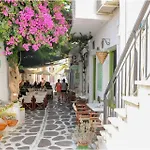 アパート Livadia Seaside 11 パロス島